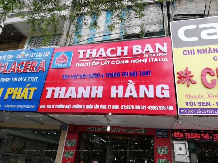 Biển hiệu chữ nổi không chỉ giúp doanh nghiệp nổi bật mà còn nâng cao nhận diện thương hiệu. Đầu tư vào một biển hiệu đẹp, bền và ấn tượng chính là cách hiệu quả để thu hút khách hàng.