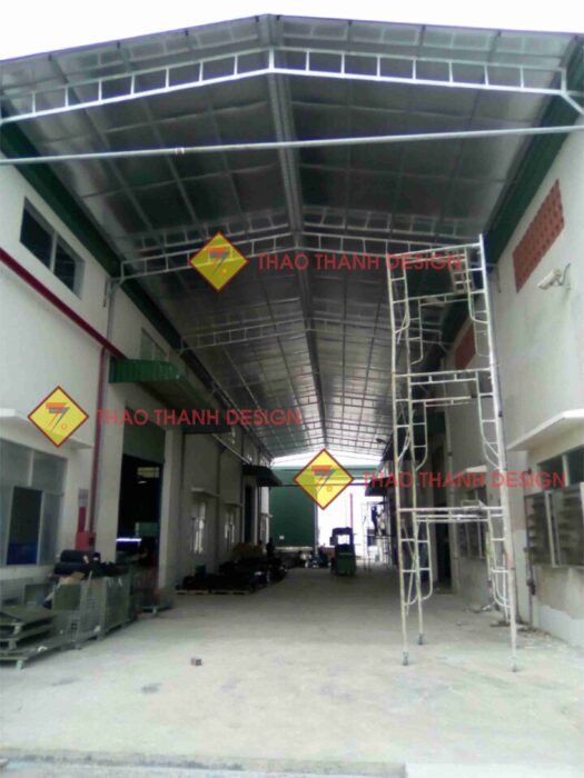 Thi công nhà xưởng là một trong những yếu tố quan trọng quyết định đến sự vận hành và phát triển của doanh nghiệp sản xuất.
