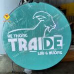 biển hộp đèn mica hút nổi Bảng hộp đèn hút nổi là một giải pháp quảng cáo hiệu quả, giúp doanh nghiệp thu hút khách hàng