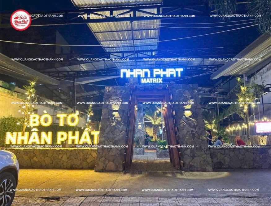 Bảng chữ nổi alu gắn đèn led